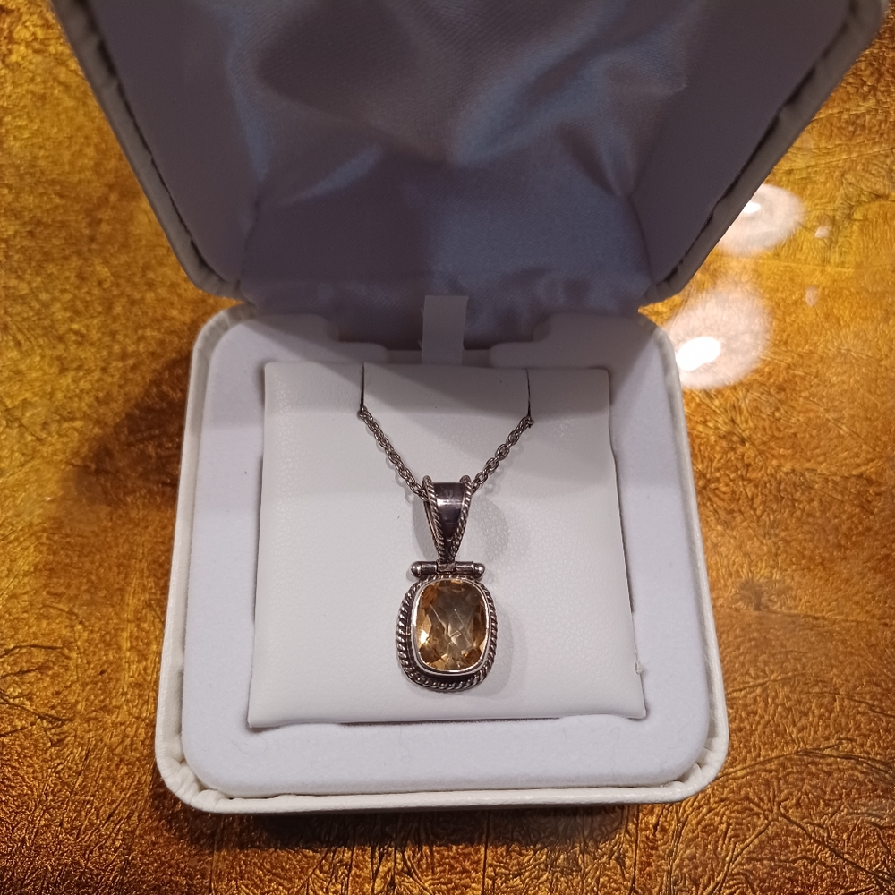 925 Sterling silver citrine pendant